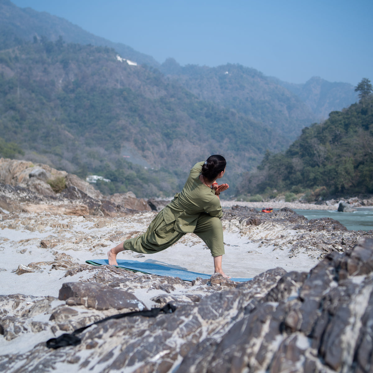Women Cotton Yoga Pants and Yoga Top Set Green -Buddhi — view 5