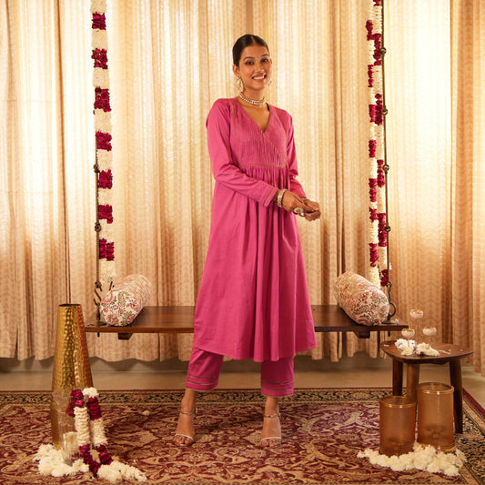 Solid Pink Yoke Detailed Kurta with Straight Pants (Set of 2)