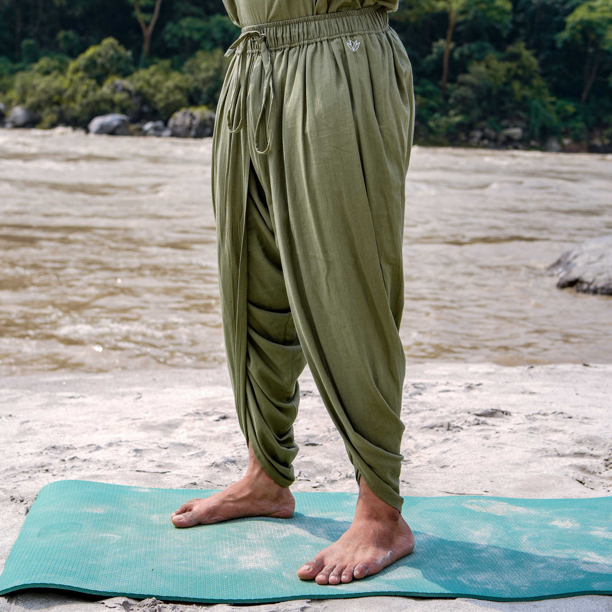 Men Yoga Pants and Yoga Top Set Green -Rajas — view 12
