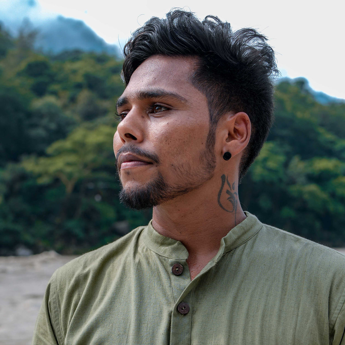 Men Cotton Yoga Top Green -Prithvi — view 3