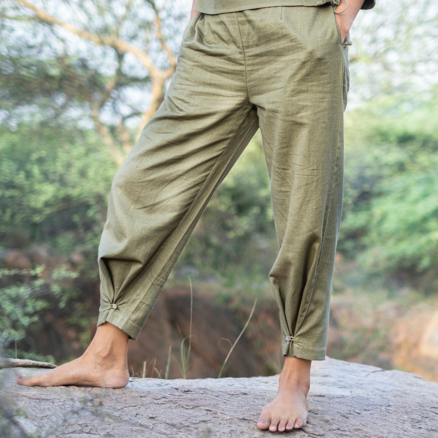Chandra Yoga Top and Pant Set Green