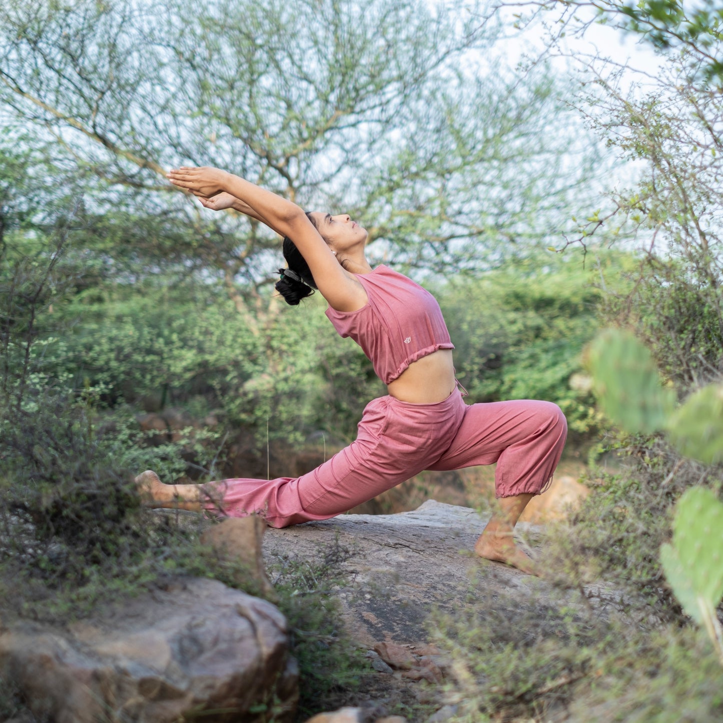 Ananda crop Yoga top - Pink