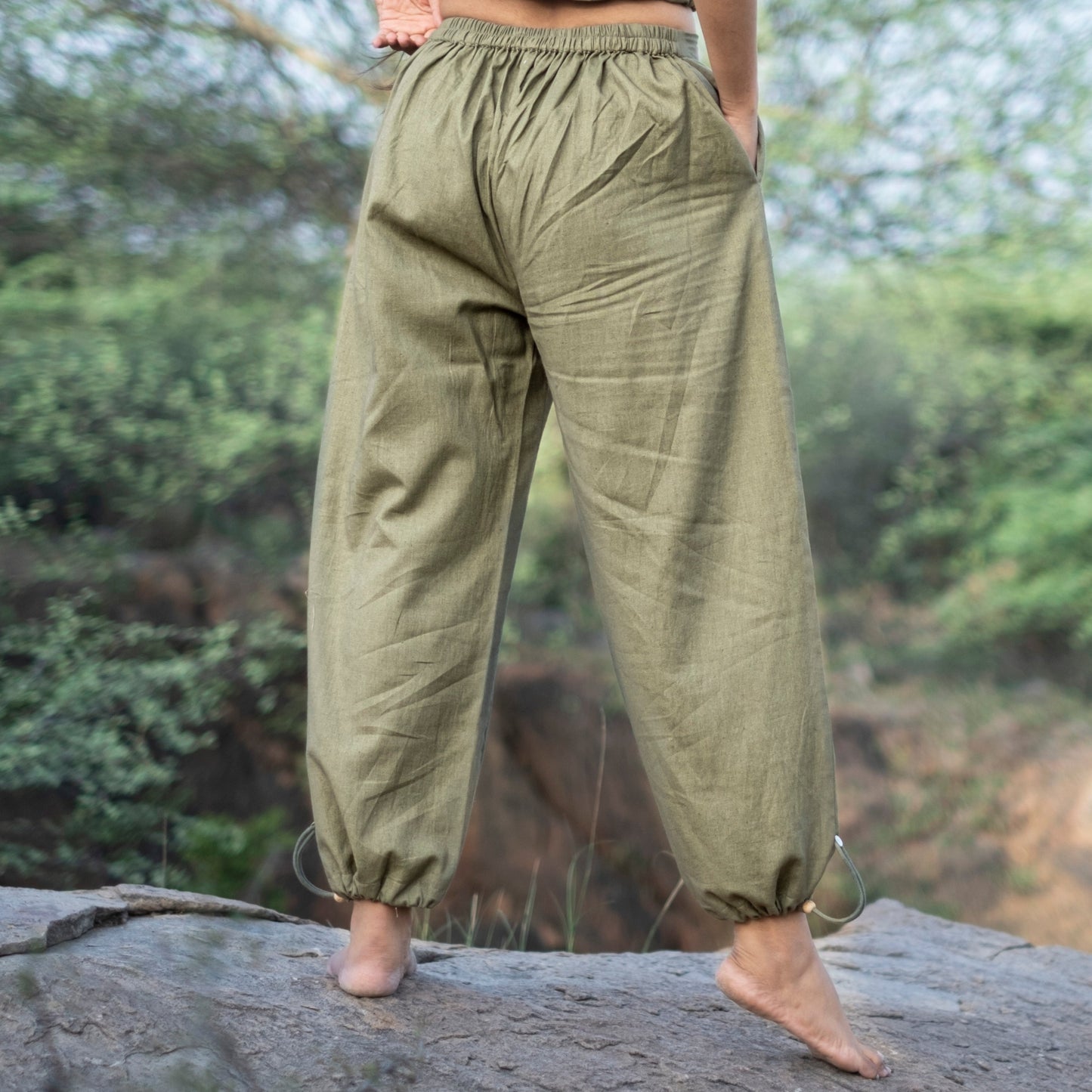 Ananda Yoga Pant with string pull Green