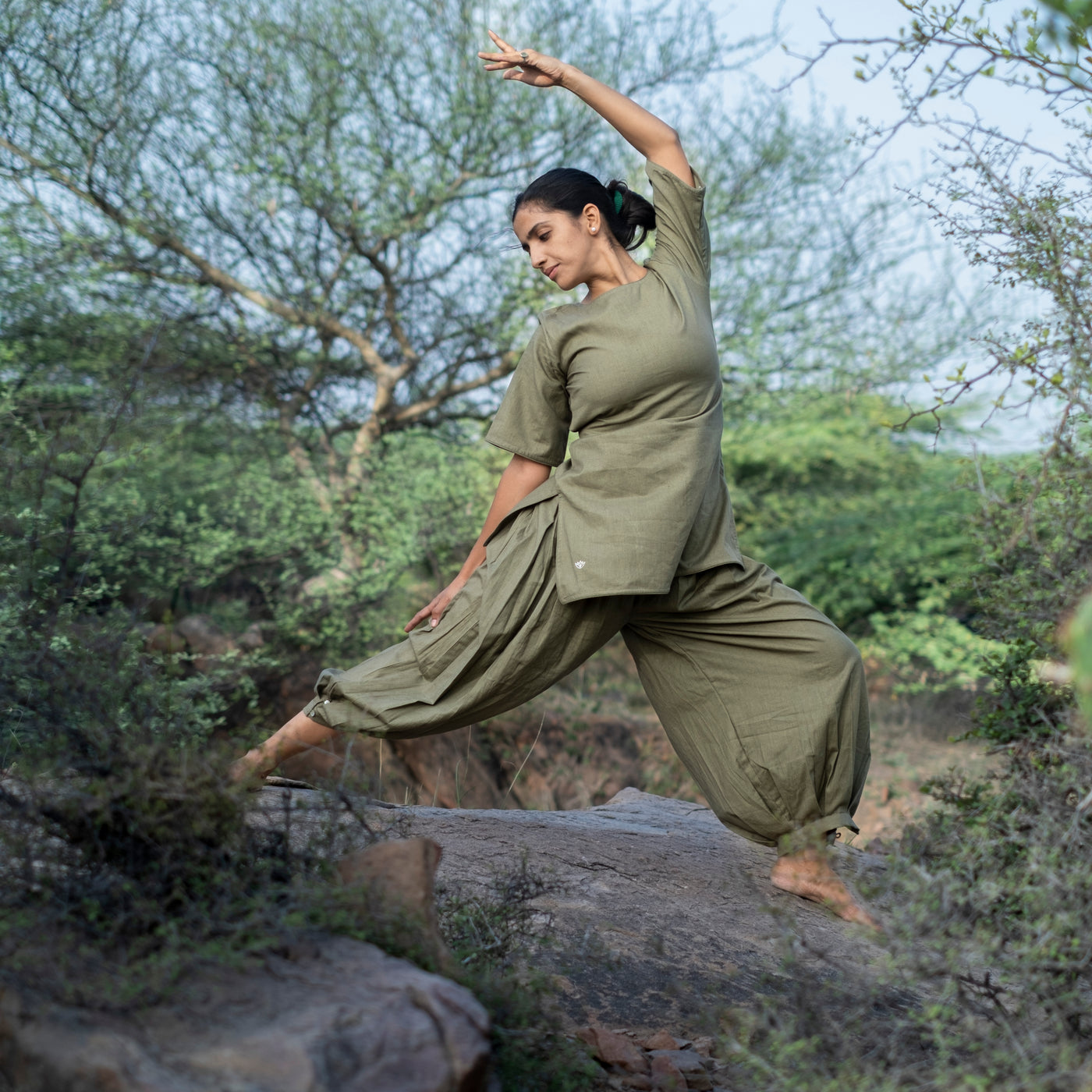 Women Cotton Yoga Pants and Yoga Top Set Green -Chakra — view 7