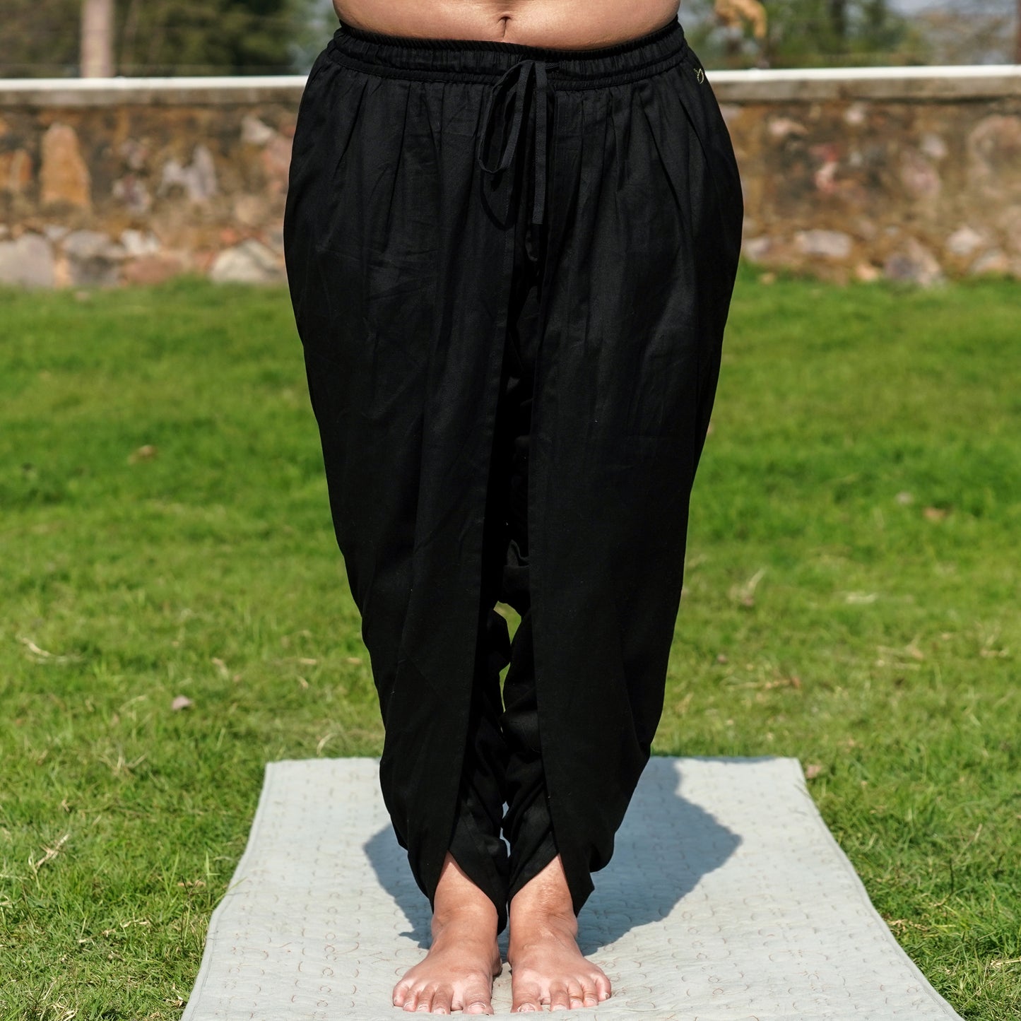 Akasha Yoga Top and Pant Set Black