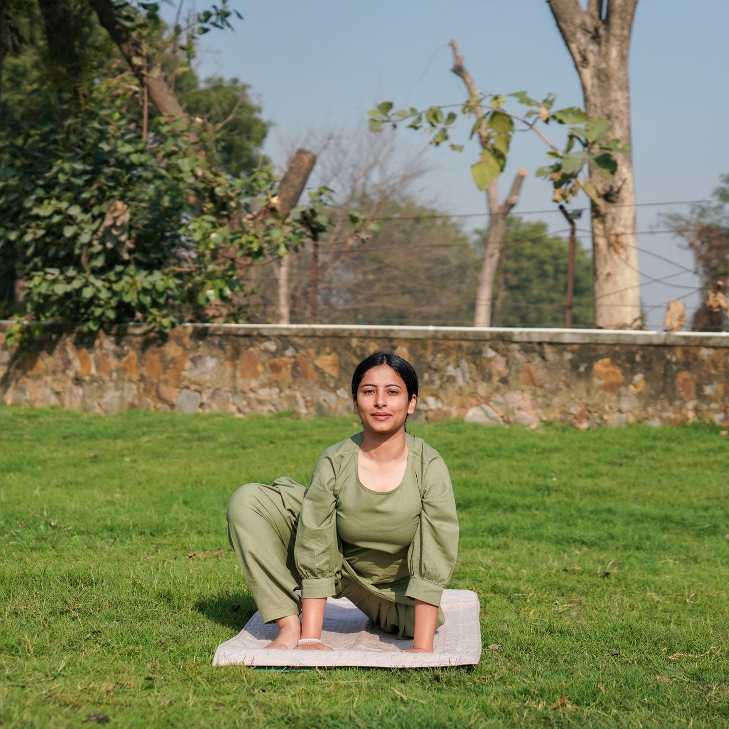 Buddhi Yoga Top Green