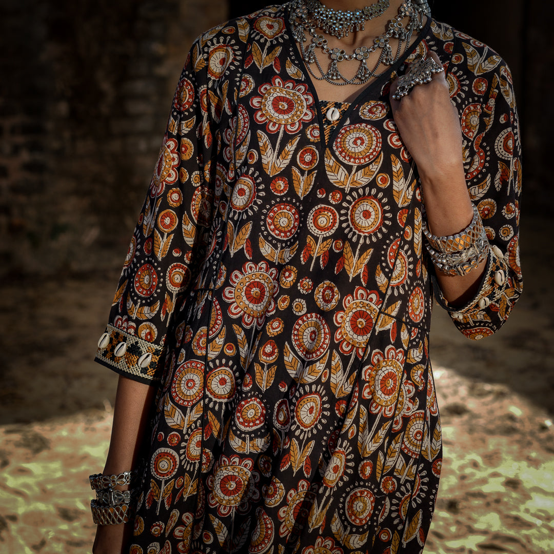 Black Block Printed Panelled Kurta With Embroidery Detail