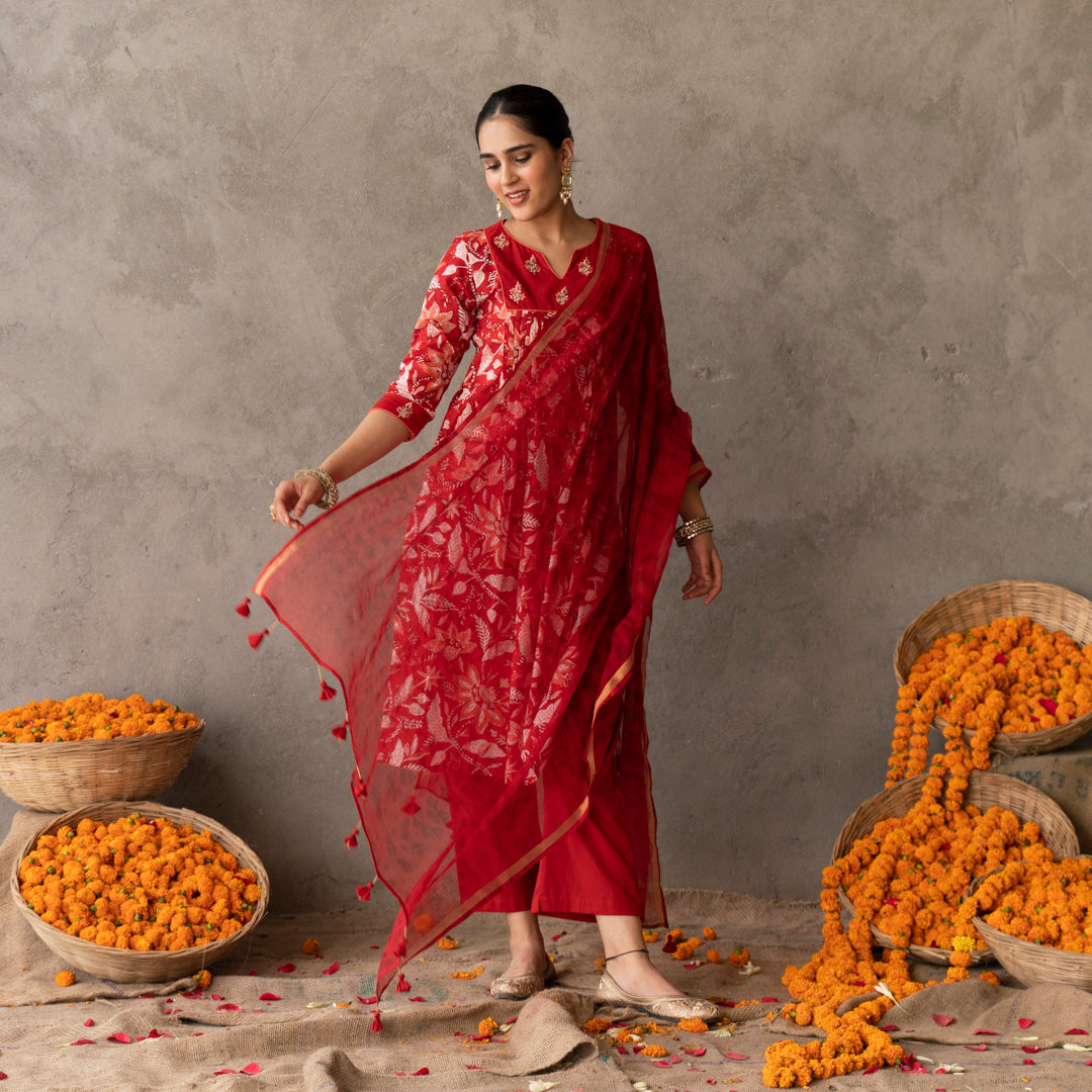 Red cotton chanderi  shibori dupatta