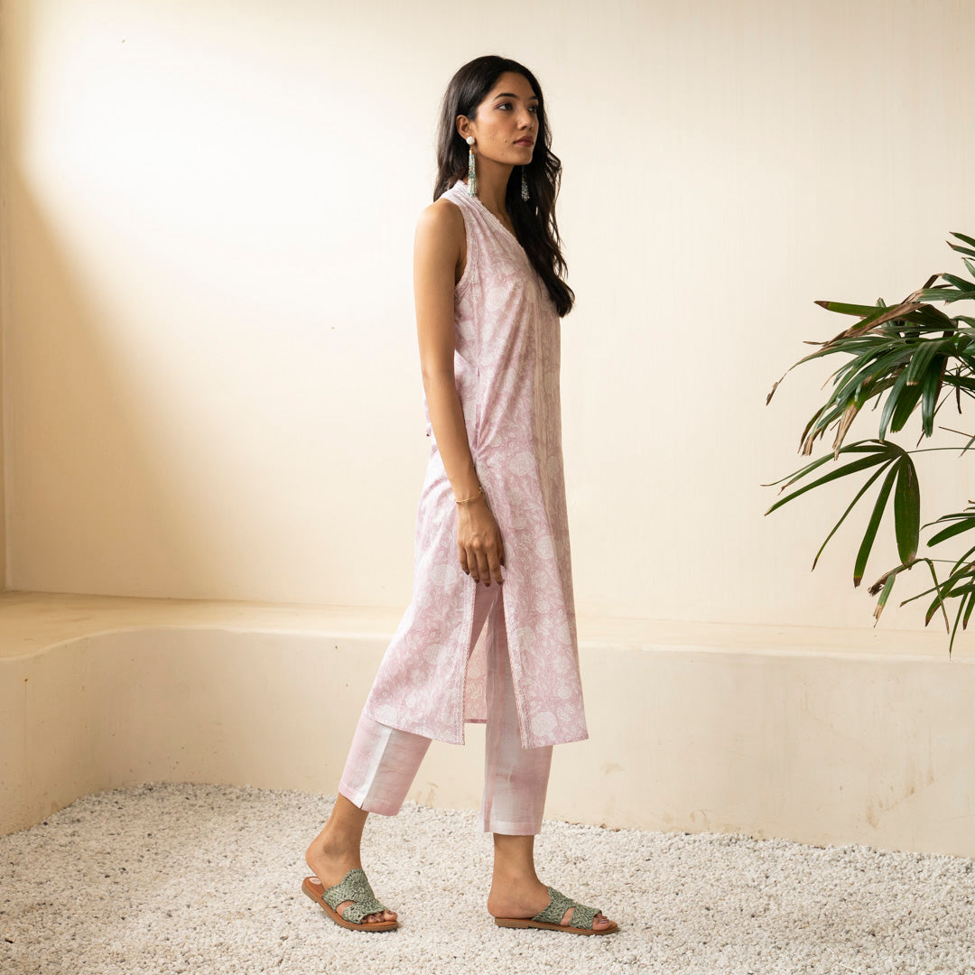 Blush Pink hand block printed sleevless kurti with side slits paired with shibori tie dye trousers set