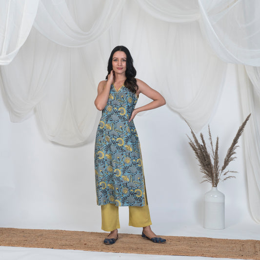 Sleeveless Kurta Set in Blue and Yellow with Solid Pants
