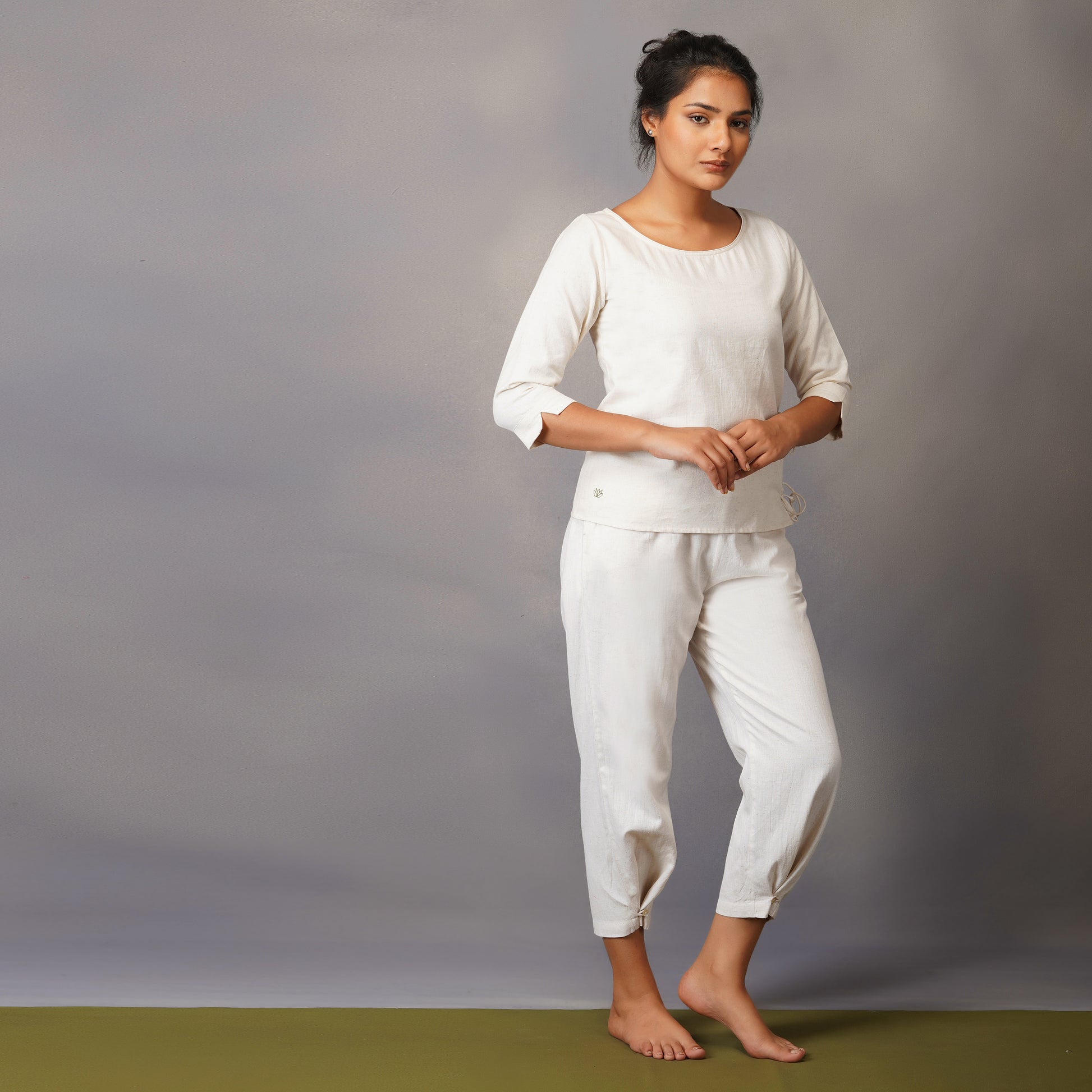 Women Cotton Yoga Pants and Yoga Top Set White -Chandra –