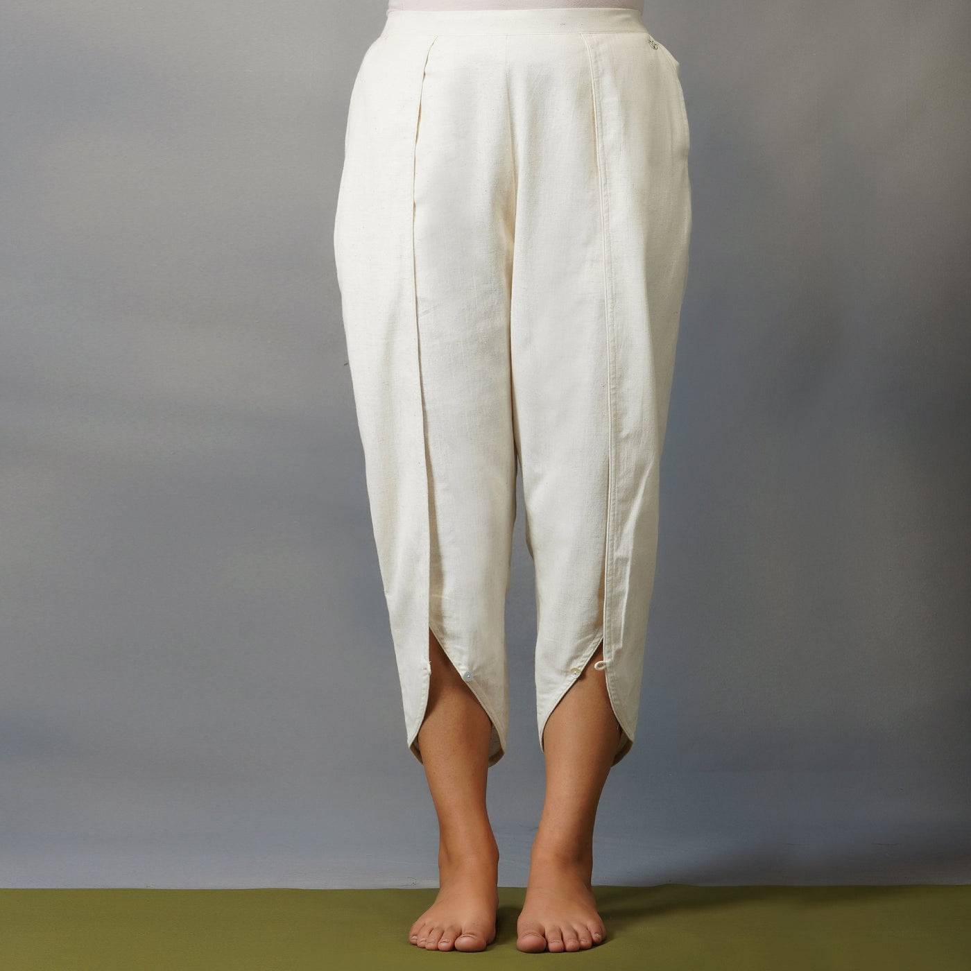 Women Cotton Yoga Pants and Yoga Top Set White -Surya — view 12