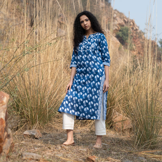 Indigo block printed kurta with lace detail on yoke, sides and sleeves and white pants (set of 2)