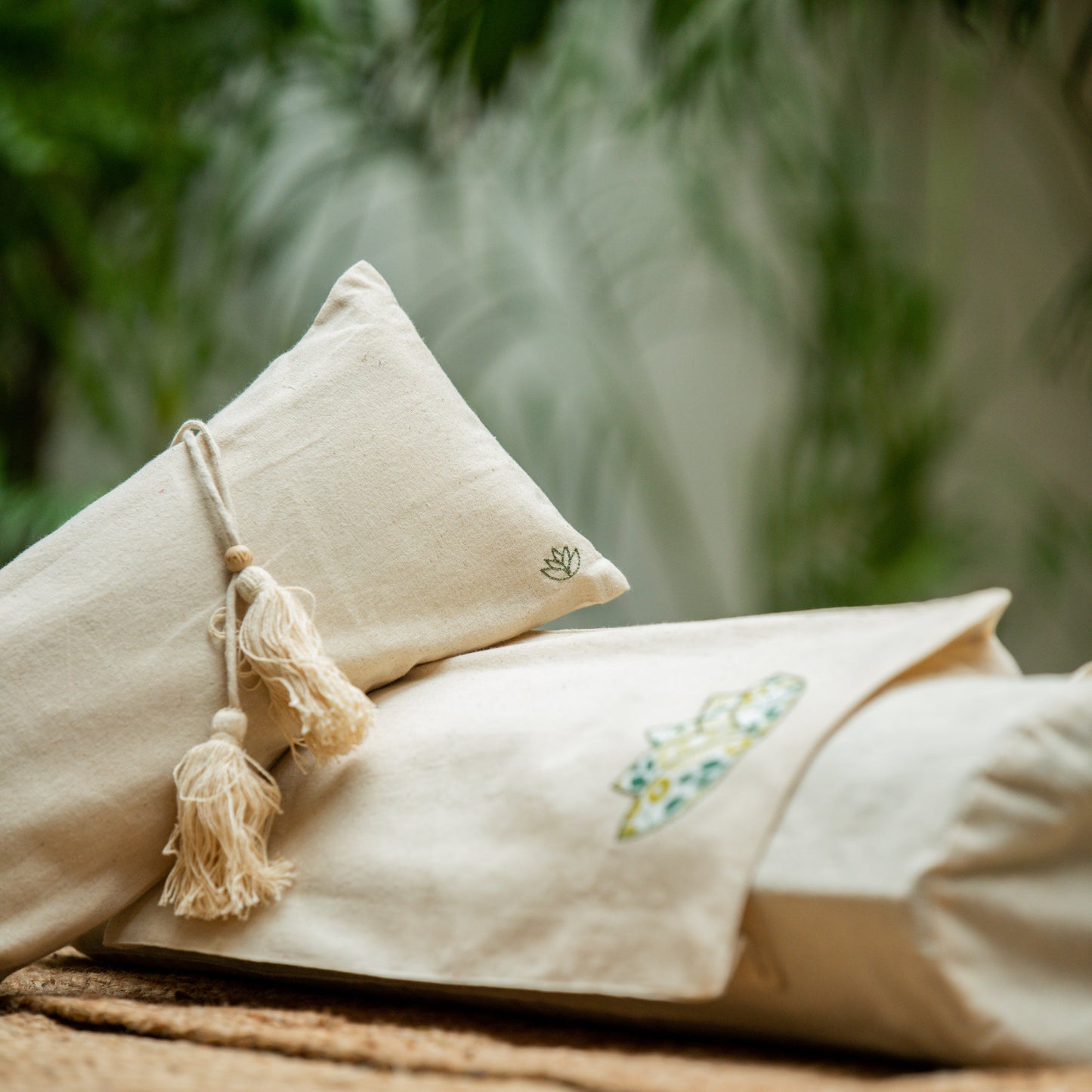 Dhyana yoga bag & cushion set