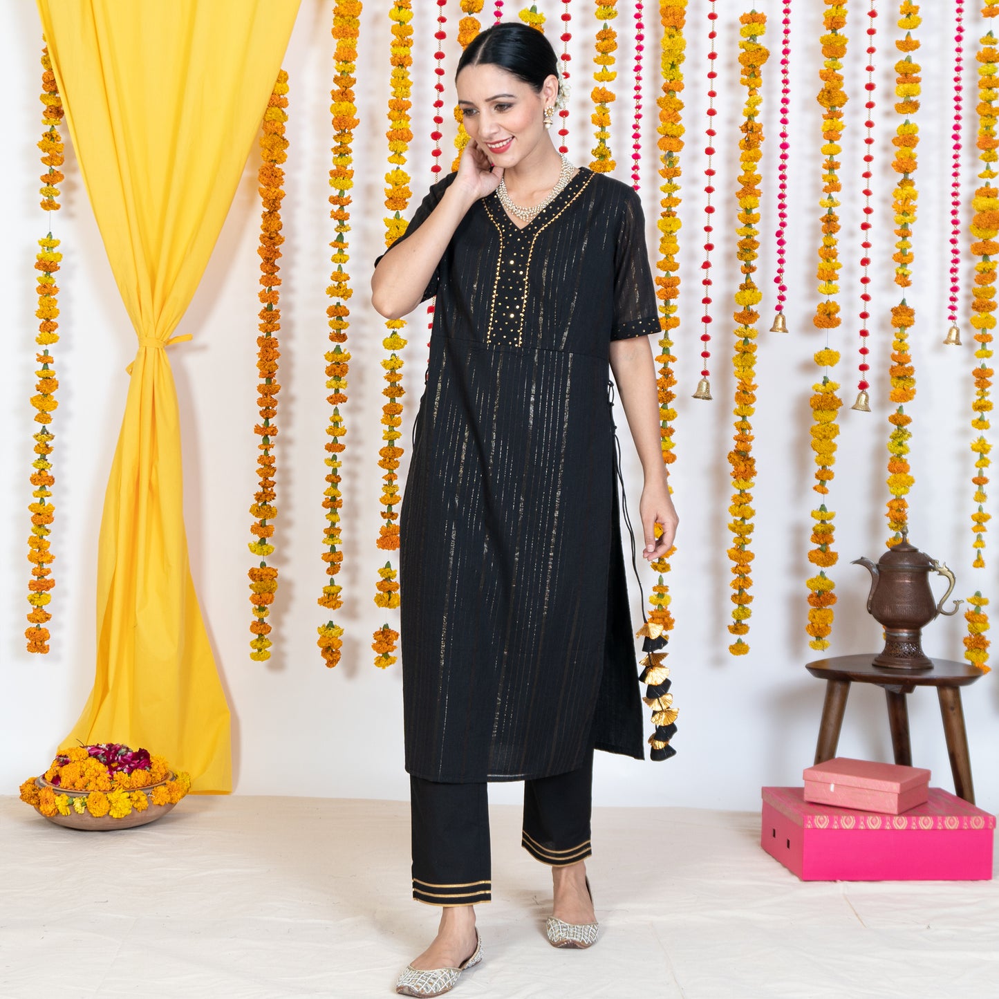 Black V-Neck Straight Panel Kurta With Tassels (Set Of 3)