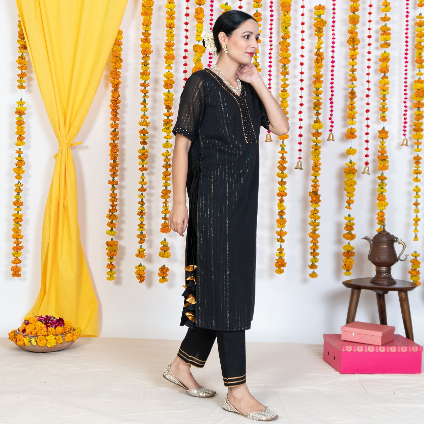 Black V-Neck Straight Panel Kurta With Tassels (Set Of 3)