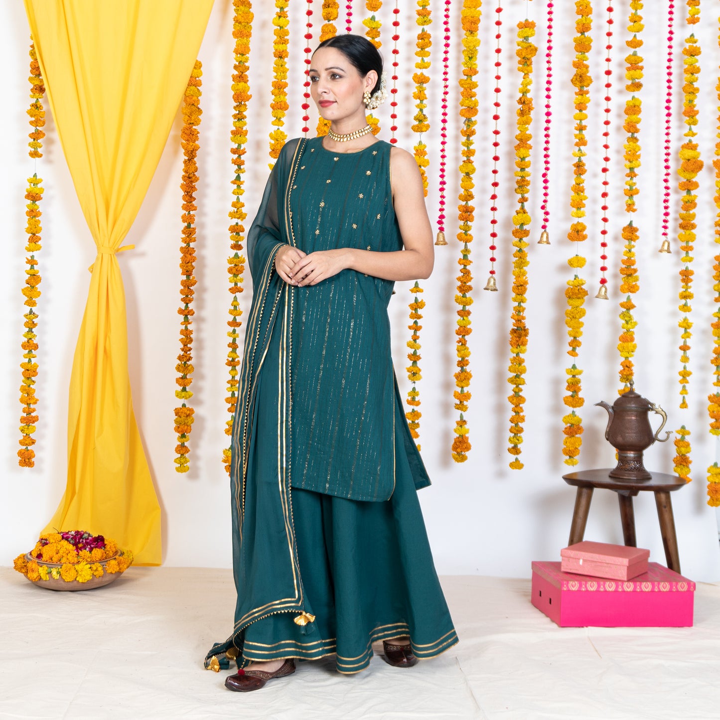 Green Round Neck, Sleeveless Embroidery Short Kurta Sharara Set With Dupatta (Set Of 3)